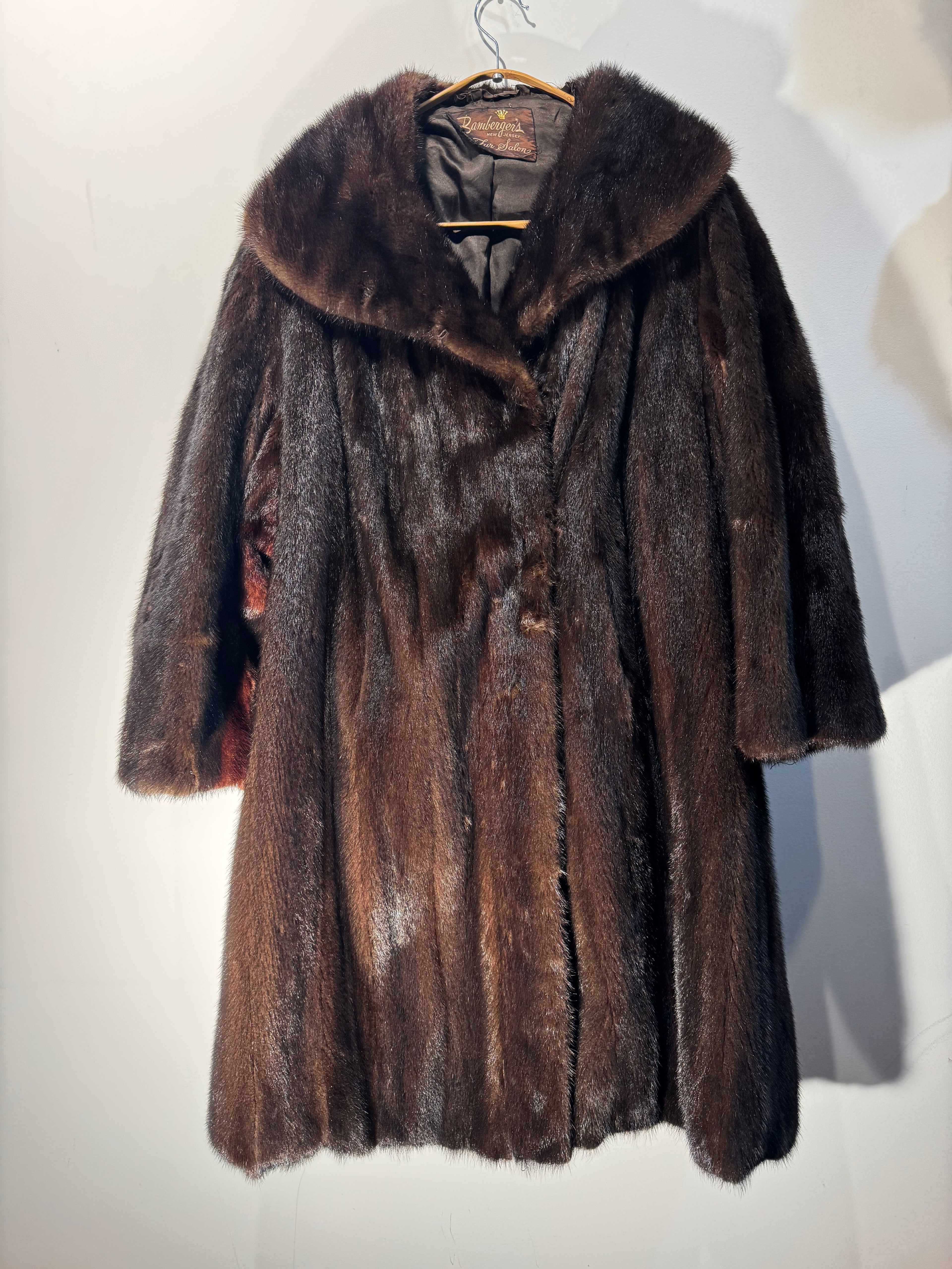 Vintage Bamberger’s Ranch Mink Fur Coat with Shawl Collar – 1950s/60s
