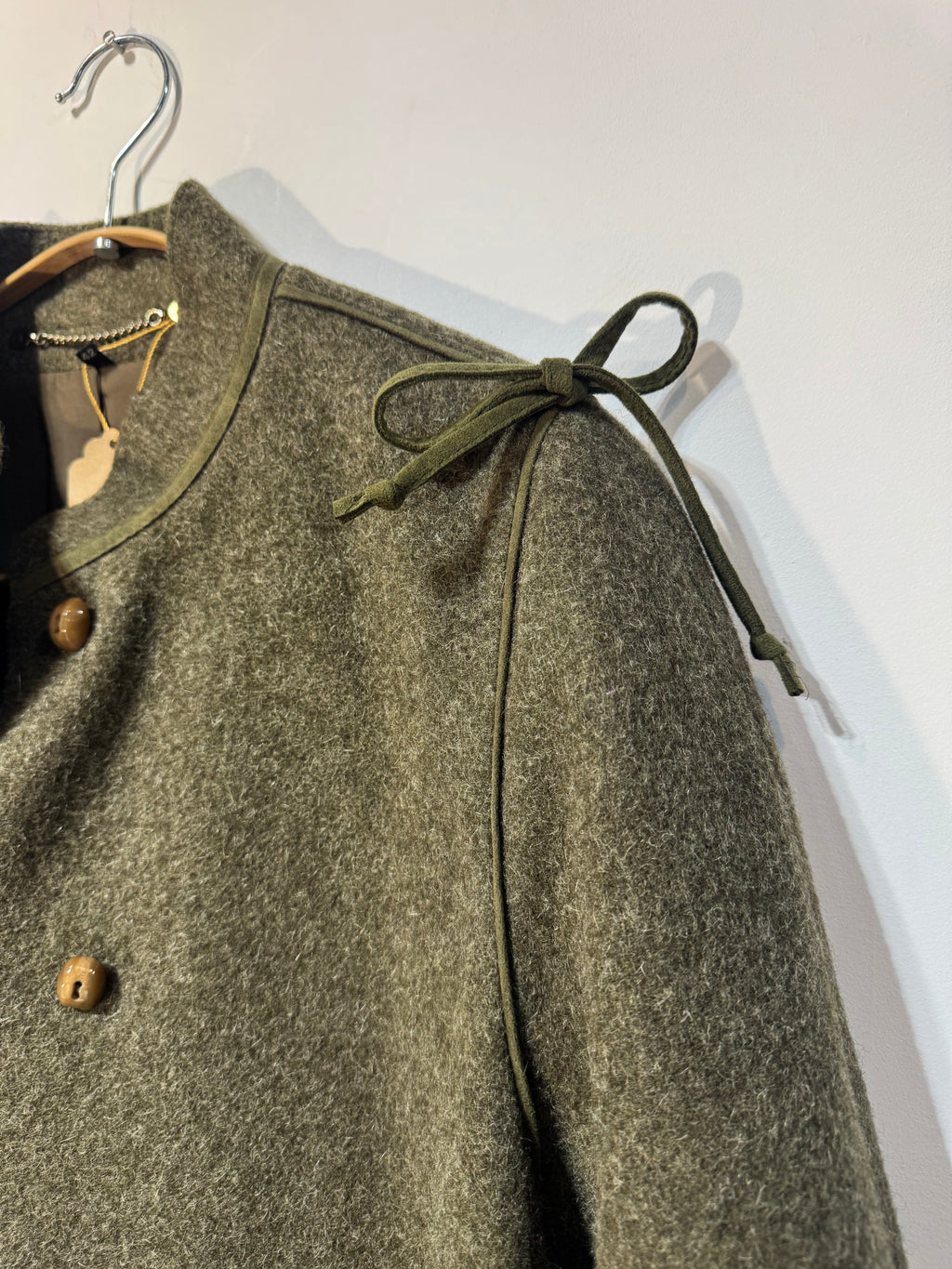 Vintage Austrian Loden Mohair Coat – Olive Green Tyrolean Wool (EU 42)