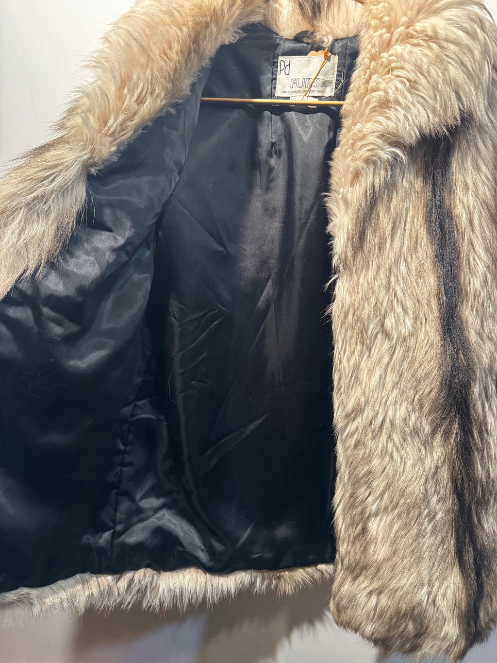 Vintage Raccoon Fur Coat with Fringe Shoulders