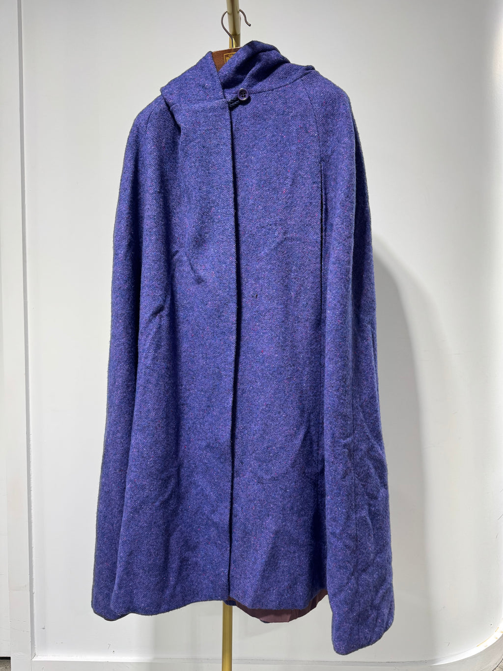 Vintage Jimmy Hourihan Irish Wool Hooded Cape – Purple Donegal Tweed