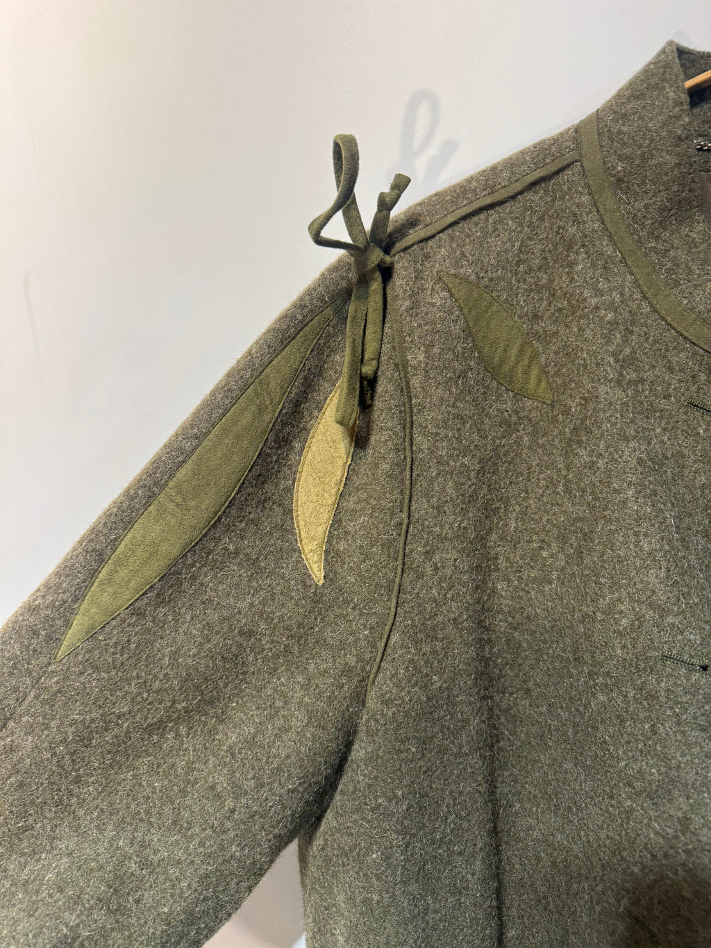 Vintage Austrian Loden Mohair Coat – Olive Green Tyrolean Wool (EU 42)
