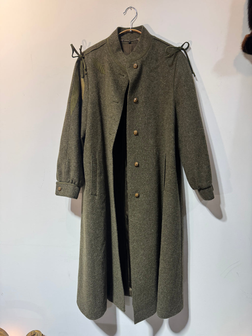 Vintage Austrian Loden Mohair Coat – Olive Green Tyrolean Wool (EU 42)